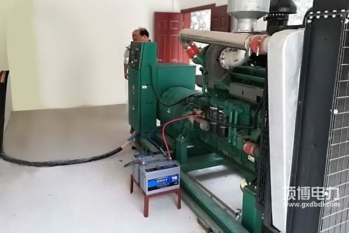 發(fā)動機應該加什么型號的機油？是越稀越好嗎