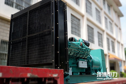 康明斯500千瓦柴油發(fā)電機(jī)多少錢?