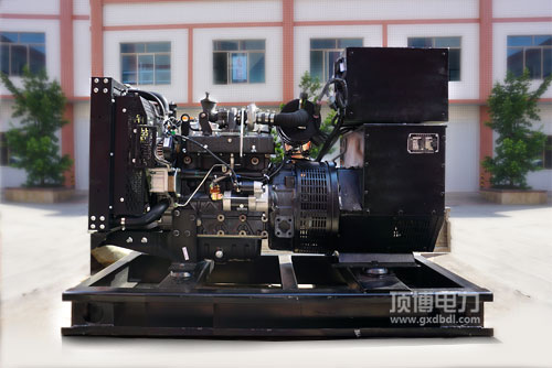 500KW沃爾沃柴油發(fā)電機(jī)組多少錢(qián)？選什么型號(hào)